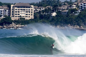 Puerto Escondido Surf & Travel Guide / Where to Surf, Stay, & Play
