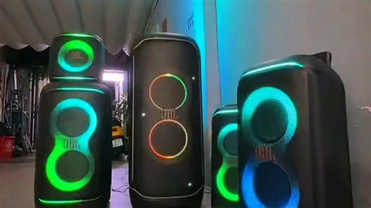 让音乐与灯光共舞！串联五台JBL音响试听体验！