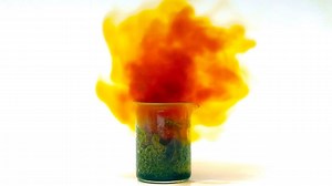 Why Fuming Nitric Acid Is One of Chemistry’s Most Extreme Compounds