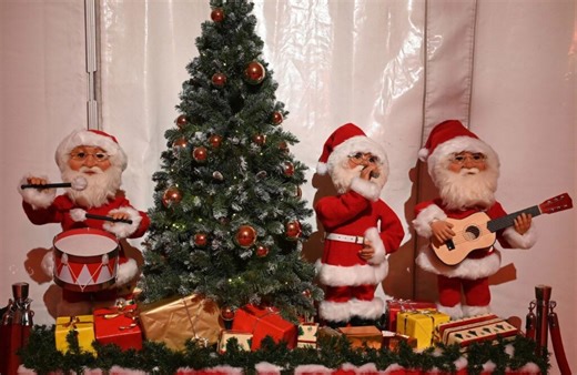 Top 5 Christmas albums you need on loop this holiday season