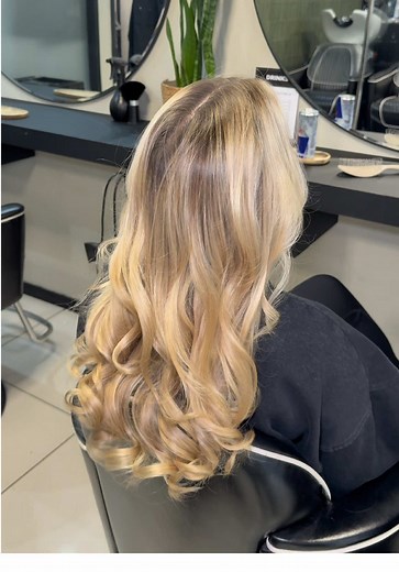 Achieve Perfect Pin Curls with Straighteners