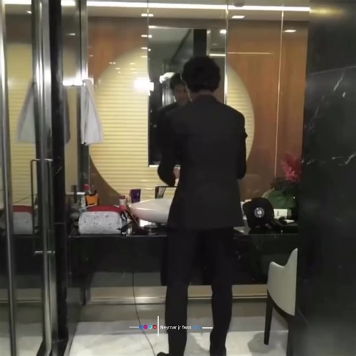 When Neymar Jr. wears formal clothes to a party 🥰🤩😌 #brasil #neymar | Neymar Jr Fans Club