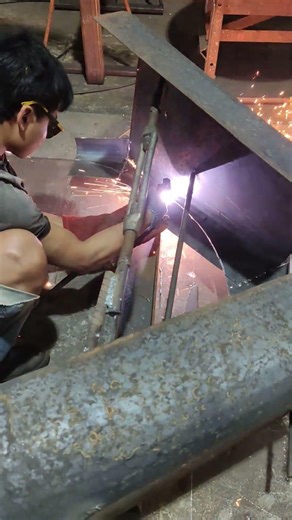 fabricate cone for mixer truck #fabrication #welding