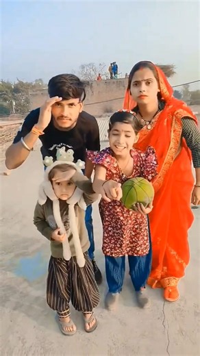 यश को क्या हुआ? 😱 देखें ये प्यारी डॉगी और क्यूट बेबी का डांस! #Shorts #CuteBaby #Doggy #Dance"