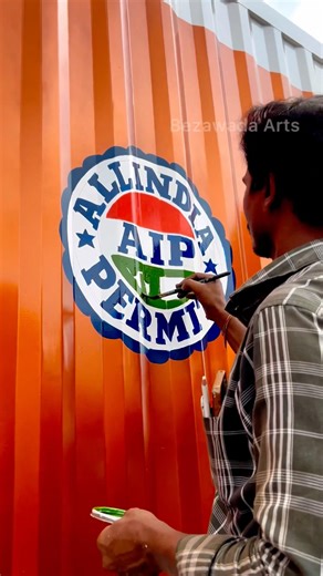 Transforming a Rusty Container Truck into a Moving Masterpiece 🚛🎨 #viral #shorts #art