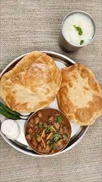 Street Style Chole Bhature Recipe 😍 | दिल्ली वाले छोले भटूरे | Chole Bhature Recipe #food #recipe