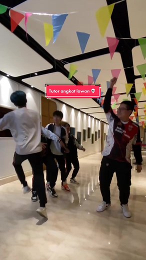 Serunya Terbang Melayang Bersama Rasy di MPL IDS 11