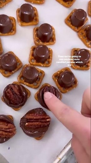 Caramel Pecan Turtles