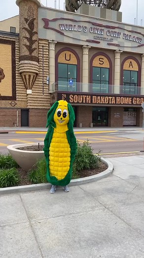 Explore the Corn Palace in Mitchell, SD