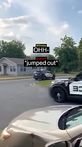 Genius Driver Escapes 2 Police Cars | Paulo Becker