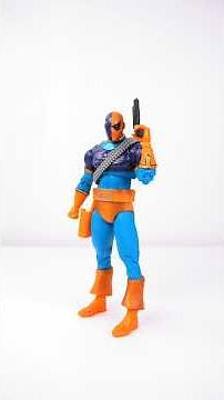 Unboxing McFarlane Toys Deathstroke from the DC Multiverse Line