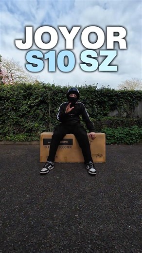 I finally got my Joyor e-scooter and it’s insane. #escooter #scooter #joyor #ausom #kukirin