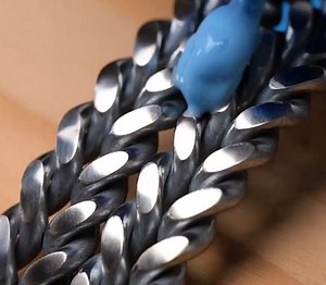 2.7M views · 6K reactions | Crafting with a twist! Unique skewer bracelet idea! | 5-Minute Crafts | Facebook