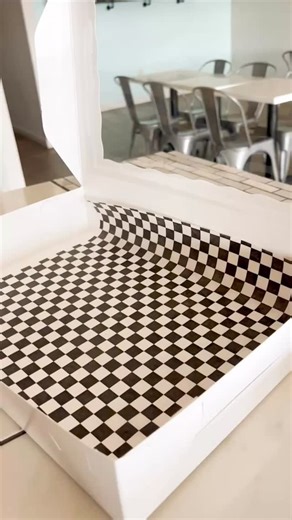 Halloween is approaching! Only a few days left to get your decorating kit orders in before Halloween!! 👻🎃🧙🏻‍♀️ They’re $25.00 per kit KIT INCLUDES 🎃 12 Halloween Themed Sugar Cookies 👻 3 Piping Bags of Vanilla Buttercream Frosting 🦇 2 Containers of Halloween sprinkles You can place your order in the comments, private message us on here 💌 or by calling 📞 (435) 781-1987 ORDERS MUST BE PLACED AND PAID IN FULL 24 HOURS BEFORE PICKUP You can pay in person at our store or we can send an invoi