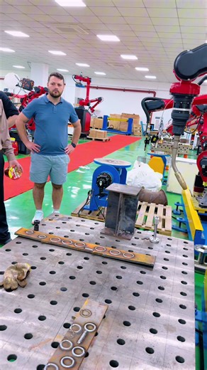 Enhancing Efficiency with Six-Axis Welding Robots