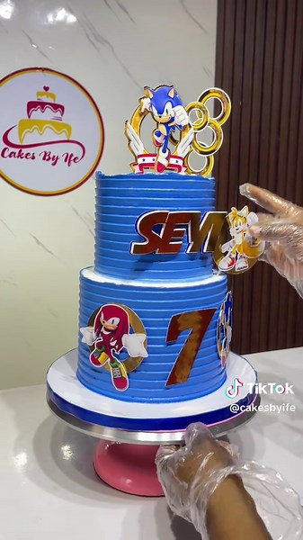 cakesbyife on TikTok