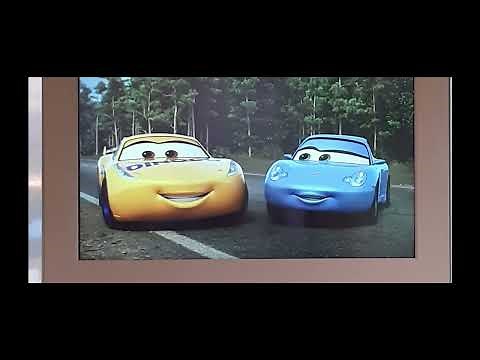 Cars Road Trip - Cruz Ramirez and Sally Carrera - Disneyland Paris (HD)