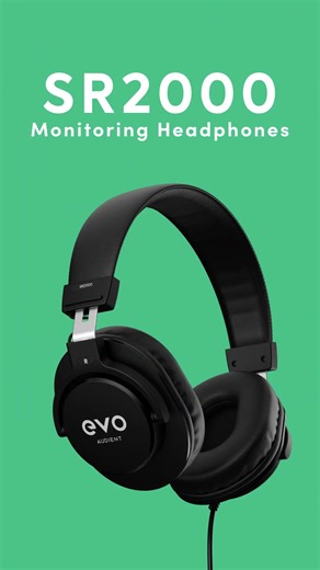 Everything you need to start recording. 🔊💪 #recording #mixing #audiointerface #studio