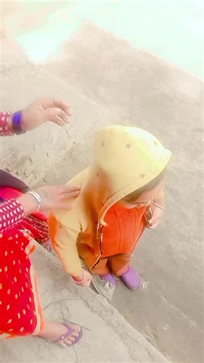 tharunii queen 👑 (@tharuniiqueen28)’s videos with Banku Bhaiya - Vishal-Shekhar & Sukhwinder Singh