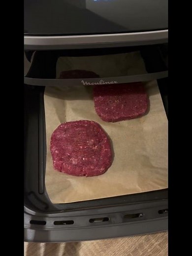 Steaks hachés à l’air fryer 🥩 #food #abonnetoi #cuisine ￼