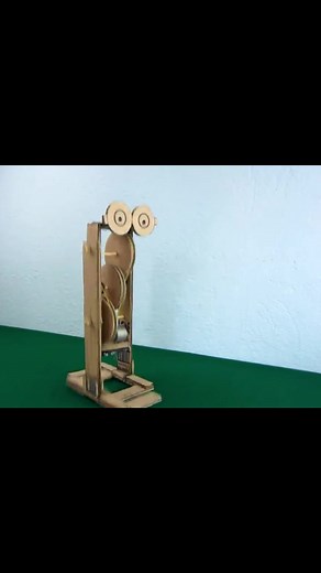 How To Make A Walking Robot #craft #craftingtutorials #craftingtiktok #diy #diyproject #fyp #foryou #trending #learnontiktok