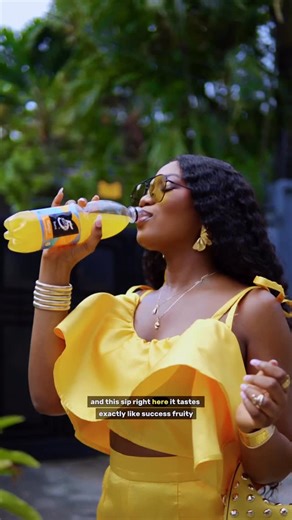 Chinenye Nnebe on Instagram: "2025 is ending with loud wins. 2026 is calling with even louder ones 🔊✨ Here’s to celebrating life, growth, and every little victory with @5aliveafrica Mango and Berry We’re stepping into the new year loud. What’s your Loud Truth for 2026? #GrabItTasteItLoudIt​ #5aliveNG​ #LoudItwith5Alive​ #filledwithlifespassions"