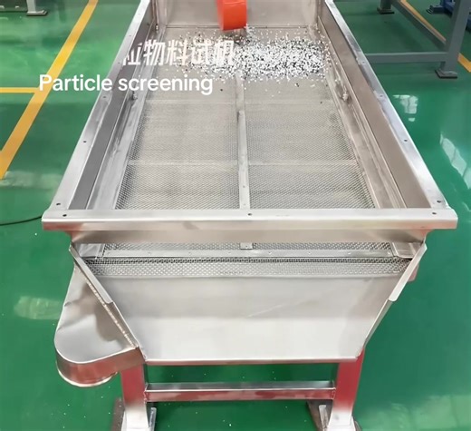 Linear Vibrating Screen for Particle Screening