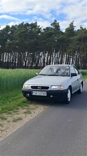 Explore Astra F: A Classic Opel Icon in Poland