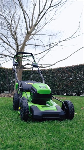 The Greenworks 60V Self-Propelled Lawn Mower wants to be taken home 🏡 You can mow your lawn without the petrol, noise, or constant refueling. Does 650m² on a single charge. ✅ Variable speed - tackle any terrain at your pace ✅ Brushless motor - less vibration and less maintenance ✅ 46cm cutting width - big enough for serious yards, compact enough to store vertically ✅ 3-in-1 function - mulch, rear collect, or side discharge If you ask us? We wouldn’t want anything else in our shed. Pick up only 