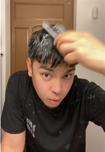 Mastering Hair Volume with a Texturing Comb