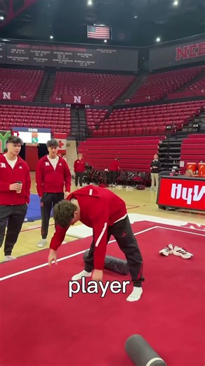 Can You Sit Without Bending Your Knees? 😳 | Reels