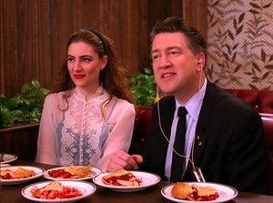 ‘Twin Peaks’: Where Food Is a Signifier of Virtue, and Only Heroes Deserve Pie