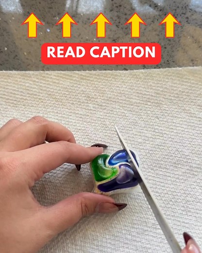 Your dishwasher detergent pods are poisoning you–I’m begging you to read this. My #1 priority as a doctor is to keep my patients healthy, so I was horrified when I discovered the scary truth about dishwasher detergent pods. We call them “convenient” (I used the big-brand pods for years!), but after seeing the damage they cause — to patients, to families, even to the environment — I knew I had to make a change. Big brand, grocery store dishwasher detergent is filled with: 🔹 CANCEROUS chemicals t