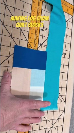 Making Log Cabin Quilt Blocks #sewing #quiltblock #quilting #shorts