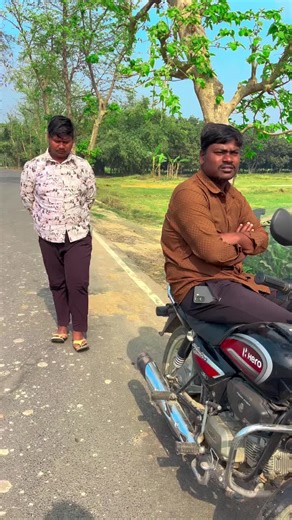 funny moments funny post funny jokes funny Pranks #fyp #Prank #100k #funny #tending funny awkward moment easy prank ideas at home mistaken identity prank video electric shock funny electric shock moment funny