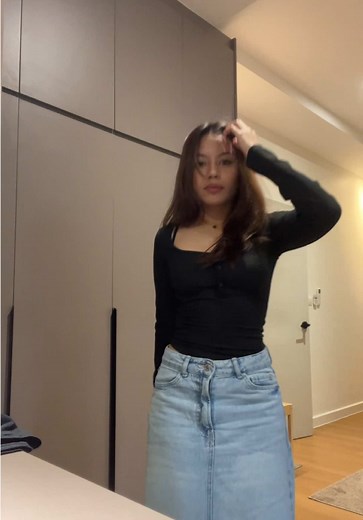 sara (@bread.sara)’s videos with kiss it better - sᴀɴᴛ