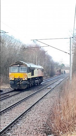 Colas Rail Class 66 Carstairs C.E. to Grangemouth Ineos passing Holytown #class66 #trainspotting