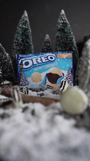 Made a oreo commercial in my kitchen🎥 tag @theoreoofficial to show them😎❄️☃️