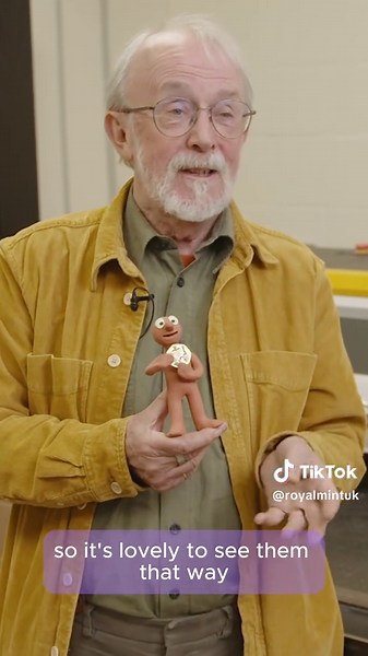 Celebrating 50 Years of @Aardman, The Royal Mint’s new commemorative coin marks their milestone anniversary of delighting fans of all ages for half a century and counting. . . . #aardman #coin #craft #fyp #royalmint