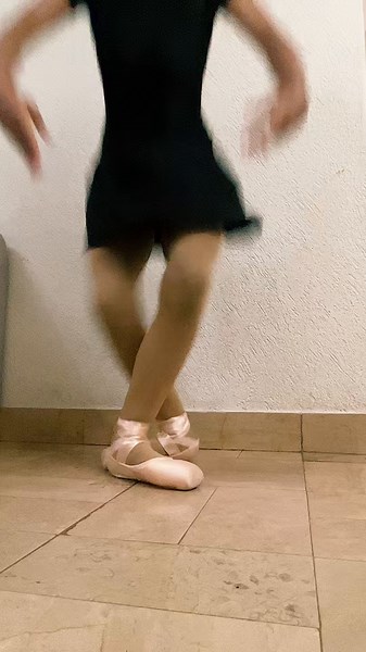 Ballet Practice Demonstration: Graceful Movements