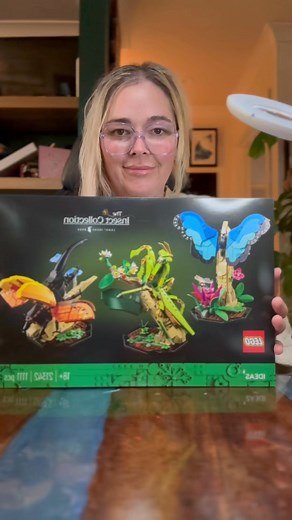 Reasons why I wanna be a Chinese mantis, but not a male one 😂 Watch me build another LEGO model from The Insect Collection and tell you all about this fascinating little ninja. #mantis #preyingmantis #lego #legobuilds #funfacts #didyouknow | Flick & Dave: The Next Chapter