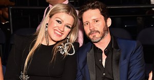 Kelly Clarkson Files New Lawsuit Against Ex-Husband Brandon