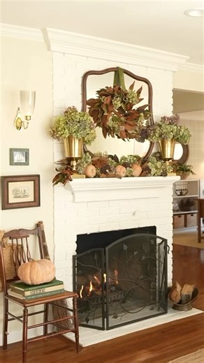 Homeworthy on Instagram: "A quintessential oxford Cape Cod home in New Jersey! We visited the home of Christina Colletta, a graphic designer, content creator, and mom whose serene Cape Cod–style house is shaped by coastal living, family life, and thoughtful design. Watch Christina’s #Homeworthy tour on HOMEWORTHY.COM!!! #homeworthy #hometour #capecod #newjersey #design #interiordesign"