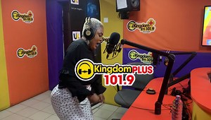 🎥 Perpetual Didier performs hit song “Endane Ogya” live on radio | NSEM