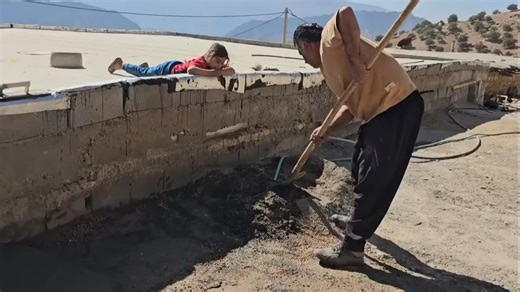 父亲回来了，莱拉被设拉子大学录取了---小公主和家人（DIRA）