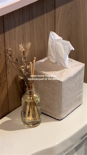 Fall room fragrance ideas: scent-led decor with Sand & Fog