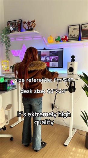 A desk that moves when you’re ready to 🤩 #newyeargift #standingdesk #desksetup #holidayhaul #homedecor