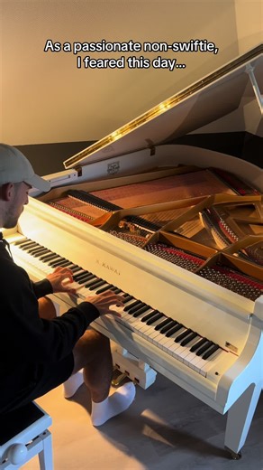 Emotional Piano Cover of Taylor Swift's Hit