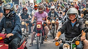 Treffen in Suhl: Tausende Simson-Fans knattern nach Goldlauter - inSüdthüringen