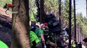 Italian cable car crash kills 14 people, child seriously hurt